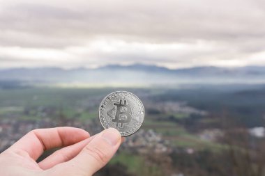 Bitcoin gümüş sikke, elini tut bitcoin şehir