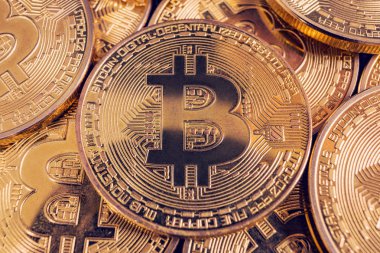 Bitcoin altın sikke birbirine döşeme