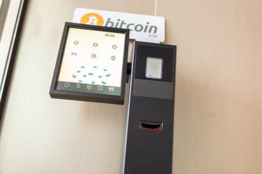 Bitcoin atm bir binada