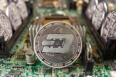 Bir teknoloji devresinde dash sikke