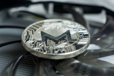 Monero cryptocurreny sikke Gpu grafik kartı yerleştirilir