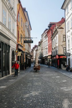 Ljubljana, Slovenya 7.5.2019 Ljubljana eski şehir Slovenya güzel sokak.