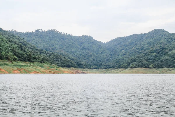 Pohled Kuhn Zatracené Přehradní Jezero Thajsku Krása Přírody Koncept Pozadí — Stock fotografie