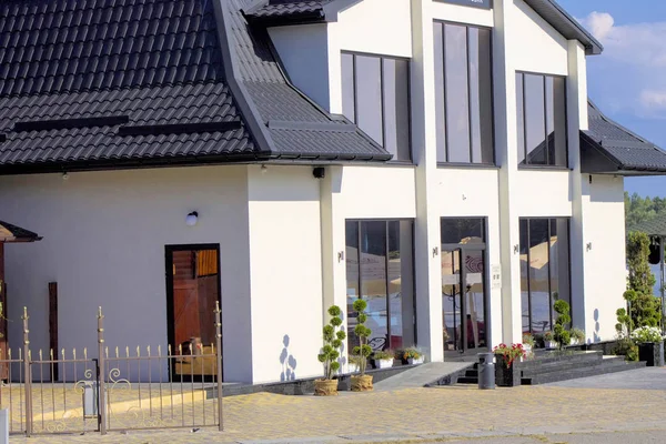 Ana sayfa, modern, dış, lüks, inşaat, ön, lüks, pencere, konut ev.