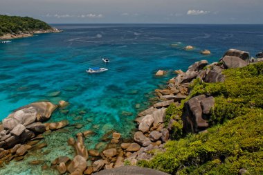 Adadan okyanusa görüntülemek