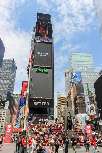 Nueva York Estados Unidos Junio 2017 Los Turistas Disfrutaron Times — Foto de Stock