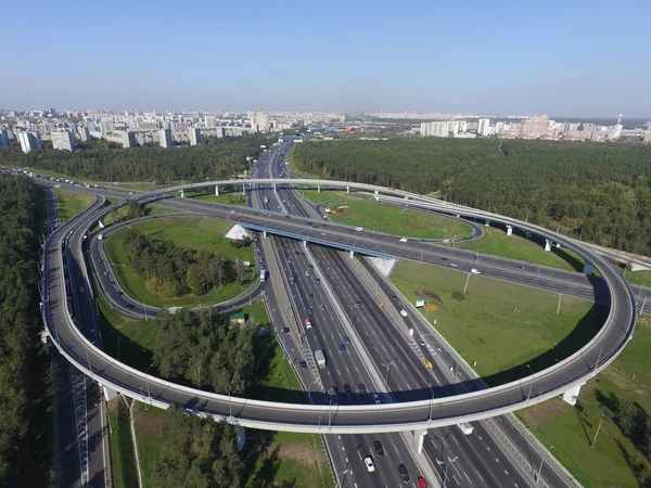 Yol kavşağı, Volgogradskiy umudu ve Moskova Çevre Yolu, Moskova Rusya