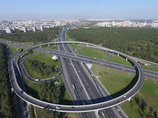 Yol kavşağı, Volgogradskiy umudu ve Moskova Çevre Yolu, Moskova Rusya