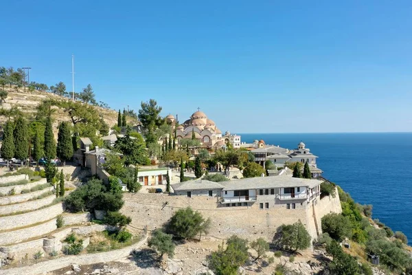 Kaya üzerinde antik manastır - St Arhangel Mihail Thassos Manastırı