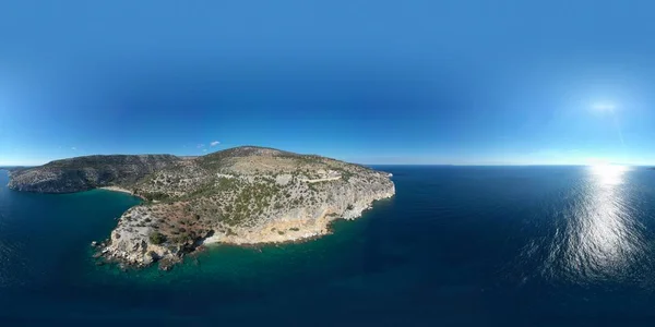 Kaya üzerinde antik manastır - St Arhangel Mihail Thassos Manastırı