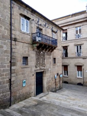 İspanya'da Ourense eski kasabasında eski bina