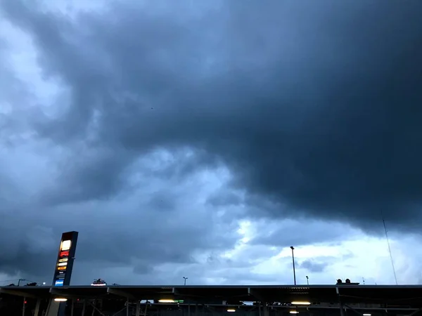 Heavy storm at noon — Stock Photo, Image