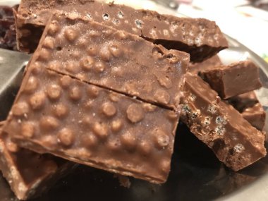 Noel günü paslanmaz çelik plaka üstüne Çikolata nougat