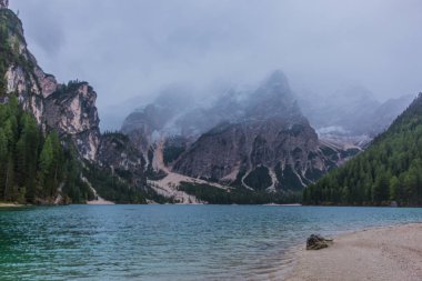 Yolda Doğa Parkı Seceda/Grden güzel South Tyrol içinde
