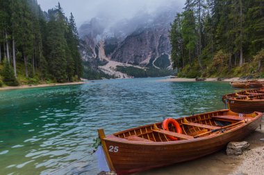Yolda Doğa Parkı Seceda/Grden güzel South Tyrol içinde