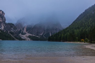 Yolda Doğa Parkı Seceda/Grden güzel South Tyrol içinde