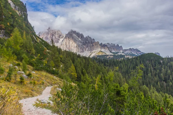 Dalam Perjalanan Taman Alam Seceda Grden Tyrol Selatan Yang Indah — Stok Foto
