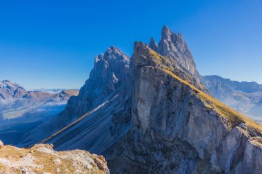 Yolda Doğa Parkı Seceda/Grden güzel South Tyrol içinde