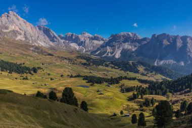 Yolda Doğa Parkı Seceda/Grden güzel South Tyrol içinde 