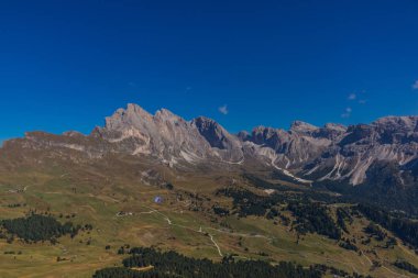 Yolda Doğa Parkı Seceda/Grden güzel South Tyrol içinde 