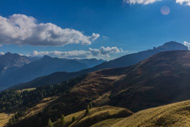 Yolda Doğa Parkı Seceda/Grden güzel South Tyrol içinde 