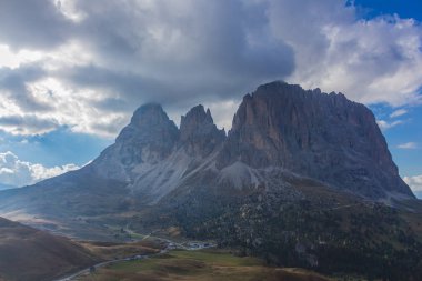 Yolda Doğa Parkı Seceda/Grden güzel South Tyrol içinde 