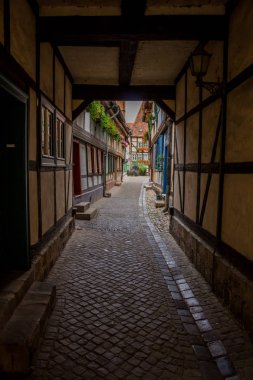 Güneşli bir sonbahar gününde Harz dağlarda İnceleme