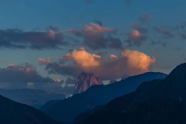 Sur Chemin Dans Parc Naturel Seceda Grden Dans Magnifique Tyrol — Photo