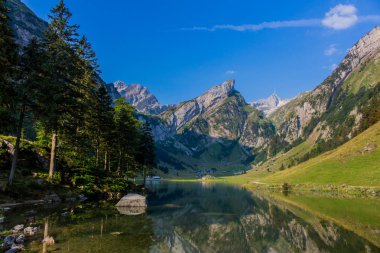 güzel Appenzell dağ bölgesi boyunca keşif turu 
