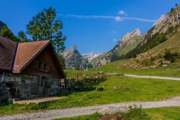 Recorrido Exploratorio Por Hermosa Región Montañosa Appenzell — Foto de Stock