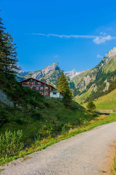 Güzel Appenzell Dağ Bölgesi Boyunca Keşif Turu — Stok fotoğraf