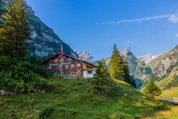 Recorrido Exploratorio Por Hermosa Región Montañosa Appenzell — Foto de Stock