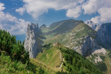 güzel Appenzell dağ bölgesi boyunca keşif turu