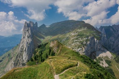 güzel Appenzell dağ bölgesi boyunca keşif turu