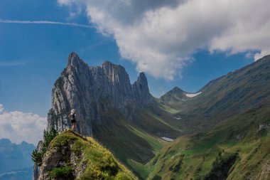 güzel Appenzell dağ bölgesi boyunca keşif turu