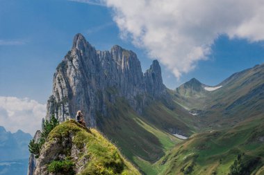 güzel Appenzell dağ bölgesi boyunca keşif turu