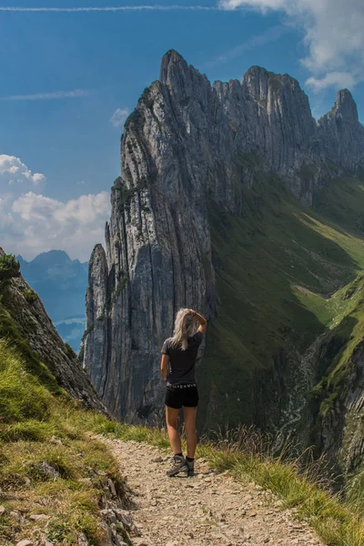 Recorrido Exploratorio Por Hermosa Región Montañosa Appenzell — Foto de Stock