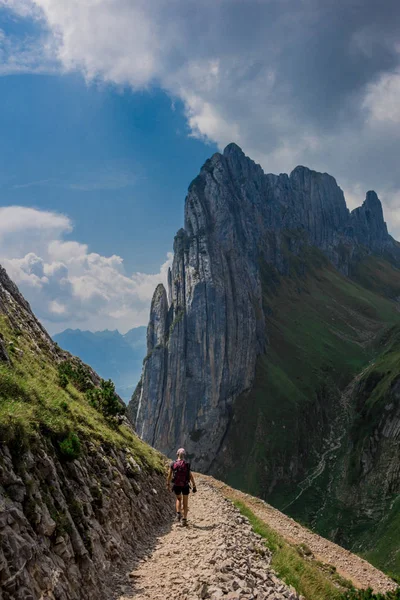 Recorrido Exploratorio Por Hermosa Región Montañosa Appenzell — Foto de Stock