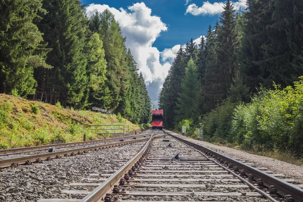 チューリンゲンの森で Oberweisbacher 登山鉄道 — ストック写真