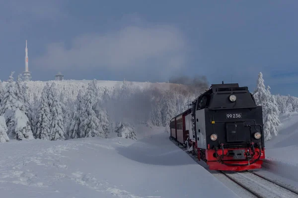 Drodze Krajobraz Zima Przez Piękne Harz — Zdjęcie stockowe