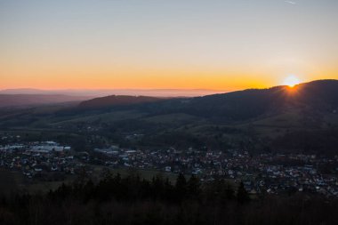 Erken bir bahar gibi gün boyunca ekibi