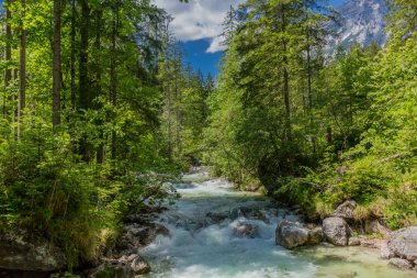 Berchtesgaden Alp eteklerinde güzel keşif turu. - Hintersee.