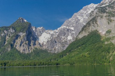 Berchtesgaden Alp etekleri boyunca güzel bir keşif turu. - Schoenau am Koenigsee.