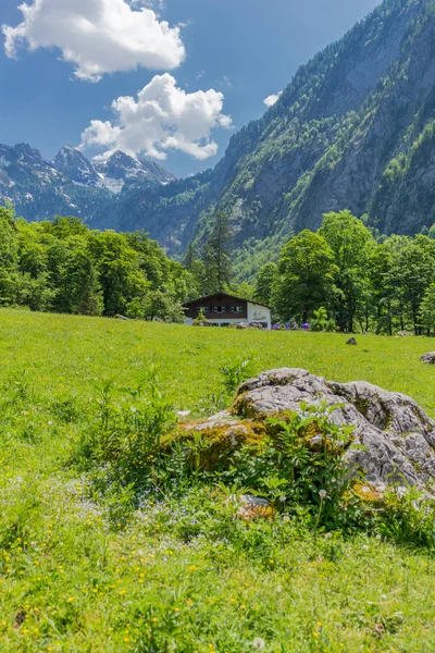Hermoso Recorrido Exploración Largo Las Estribaciones Alpinas Berchtesgaden Schoenau Koenigsee —  Fotos de Stock