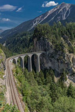 İsviçre dağlarında güzel keşif turu. - Landwasser Viyadüğü/İsviçre