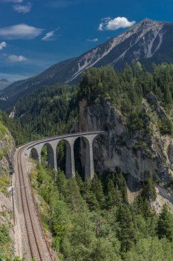 İsviçre dağlarında güzel keşif turu. - Landwasser Viyadüğü/İsviçre