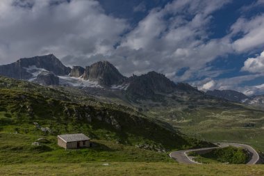 İsviçre dağlarında harika bir keşif turu. - Furka Pass/İsviçre