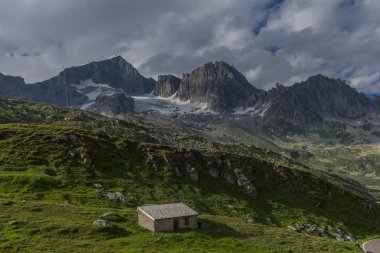 İsviçre dağlarında harika bir keşif turu. - Furka Pass/İsviçre