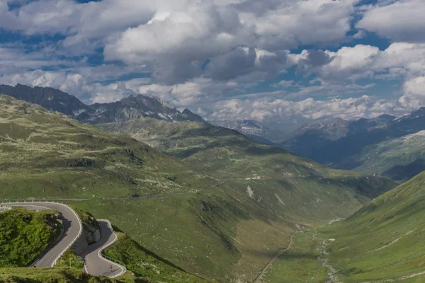 İsviçre dağlarında harika bir keşif turu. - Furka Pass/İsviçre
