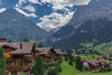 İsviçre'de dağlarda güzel keşif turu. - Lauterbrunnen/İsviçre